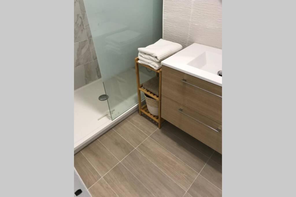 Serenidad - Appartement Cosy 50M2 Et Parking Chateauroux Ngoại thất bức ảnh