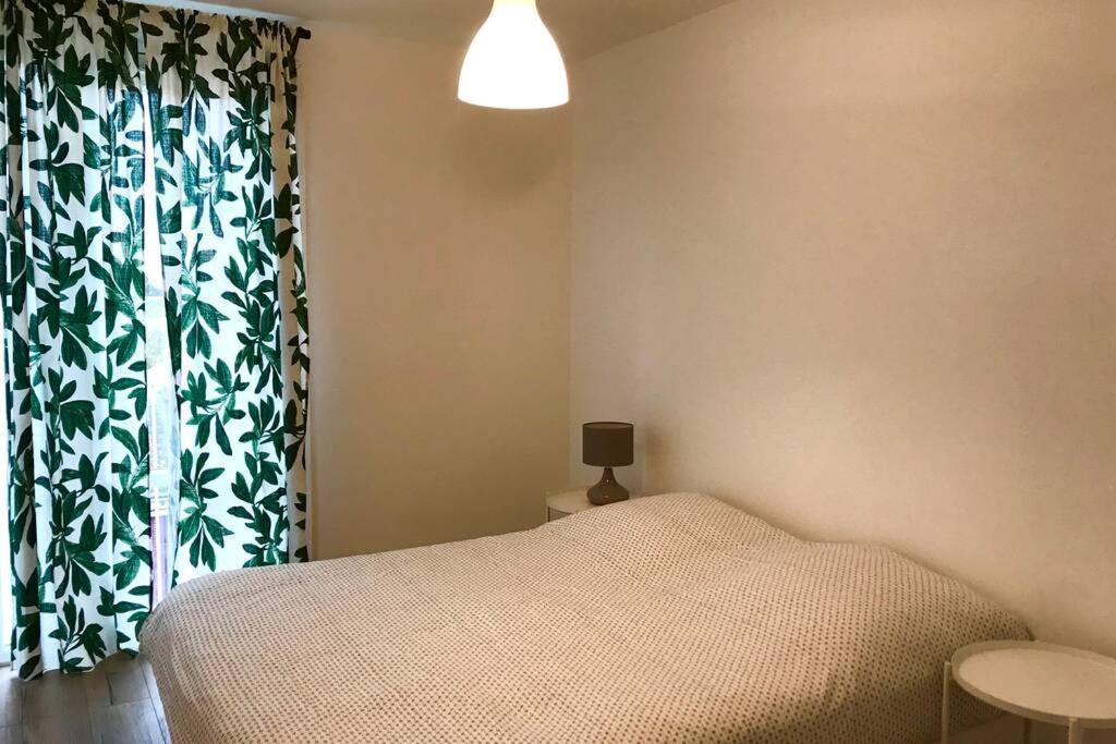 Serenidad - Appartement Cosy 50M2 Et Parking Chateauroux Ngoại thất bức ảnh